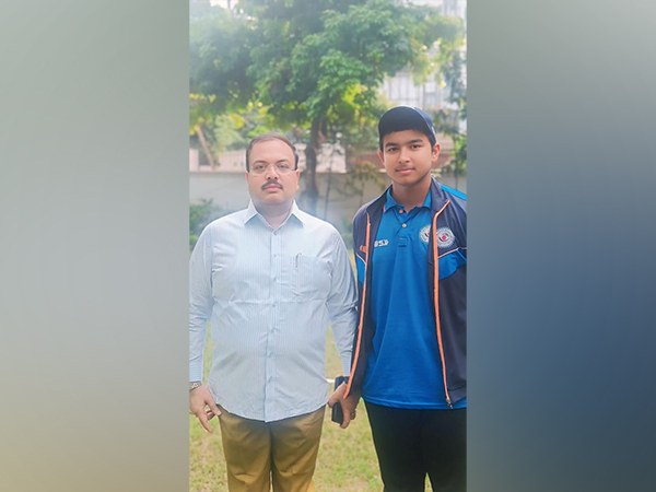 Rakesh Tiwari with Vaibhav Suryavanshi (Photo: BCA)