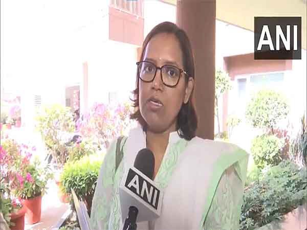 Congress MP Varsha Gaikwad (Photo/ANI)