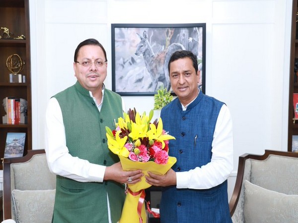 BJP National Media Incharge Anil Baluni meets Uttarakhand CM Dhami at Uttarakhand Bhawan (Photo/X @pushkardhami)