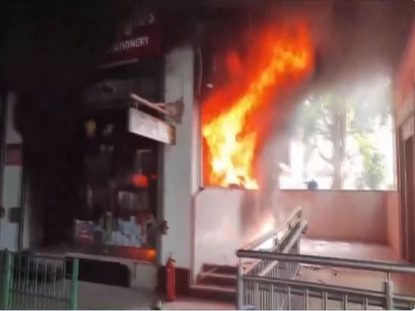 Fire breaks out in gift shop near IT Metro station in Lucknow (Photo/ANI)