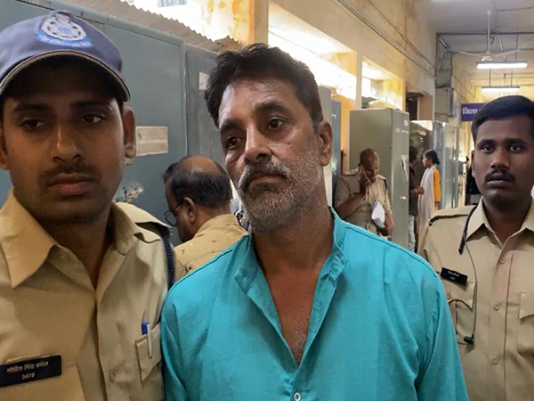 Accused in police custody (Photo/ANI)