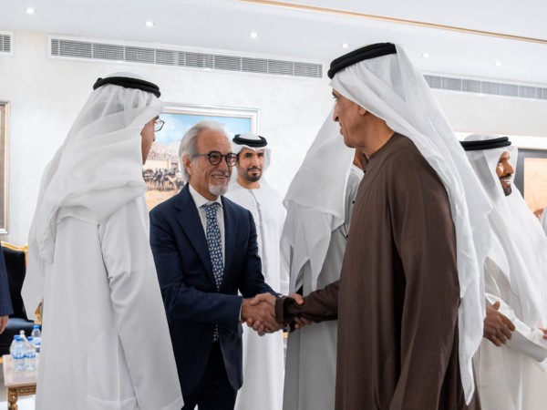 RAK Ruler continues receiving Ramadan well-wishers (Photo/WAM)