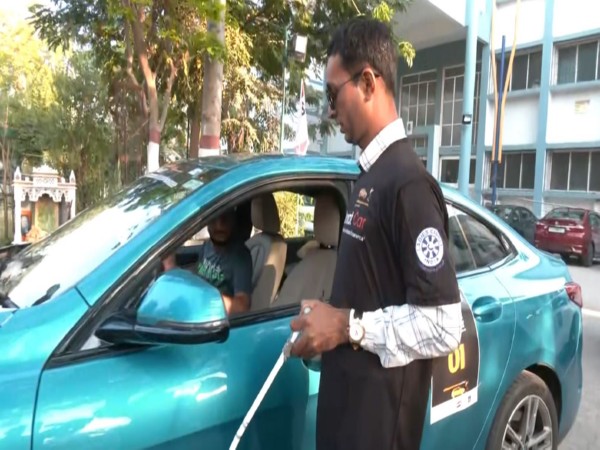  27th Ahmedabad Round Table Car Rally (Photo/ANI)