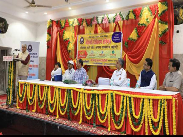 CGST Delhi East Commissionerate encourages greater compliance and awareness among unregistered manufacturers and traders during GST Registration Campaign 2025 (Images: PIB)