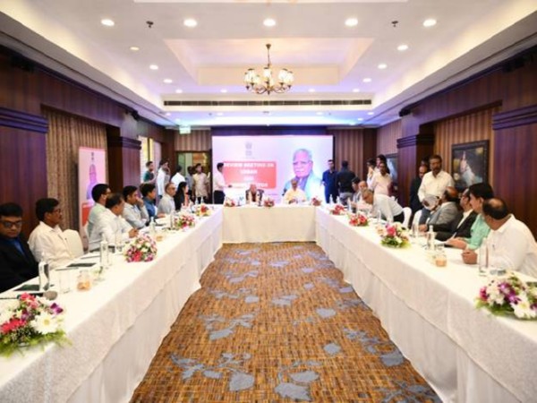 Minister Manohar Lal reviews Odisha's power sector at a meeting in Bhubaneswar (Images: PIB)