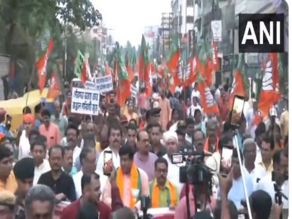 BJP workers protest against the RG Kar Medical College incident in North 24 Parganas (Photo/ ANI) 