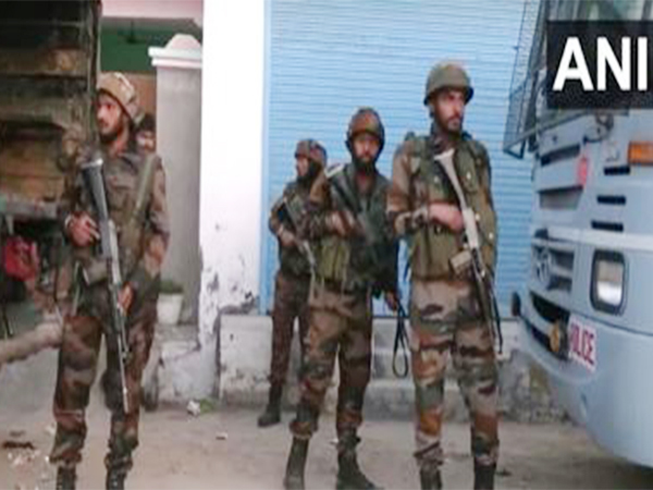 J-K Police, Indian Army launch joint operation in Kathua's Hiranagar (Photo/ANI)