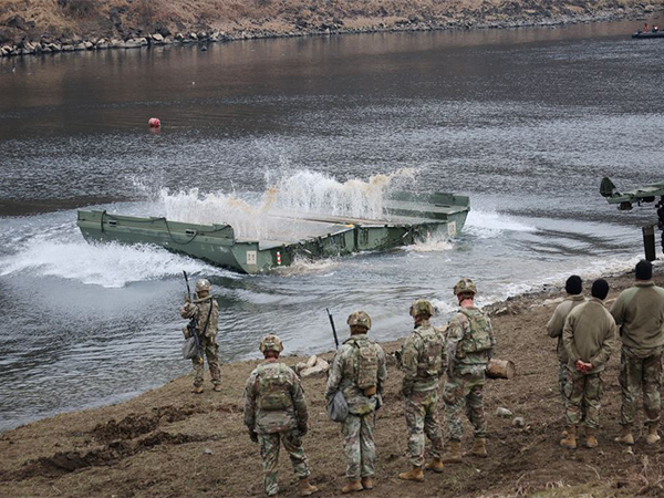 US and South Korean army soldiers take part in Freedom Shield joint military drills. (File Photo/Reuters)