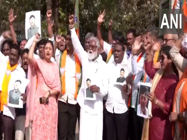 BJP leaders in Bengaluru protest against Dy CM DK Shivakumar’s statement on Constitution (Photo/ANI) 
