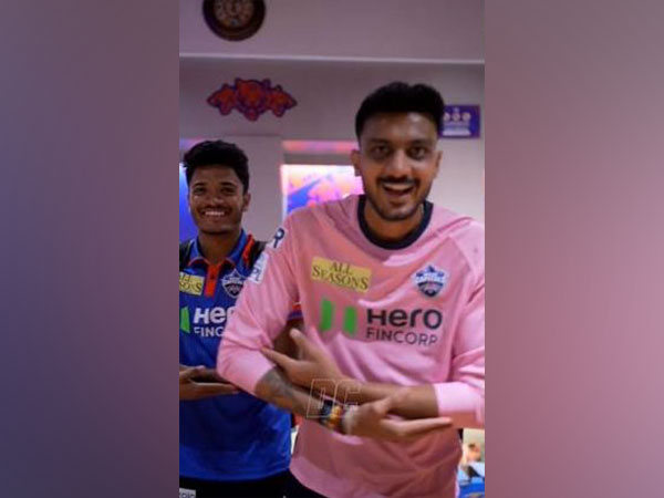 Axar Patel making the cradle gesture to welcome KL's baby girl. (Photo- Delhi Capitals X/@DelhiCapitals)