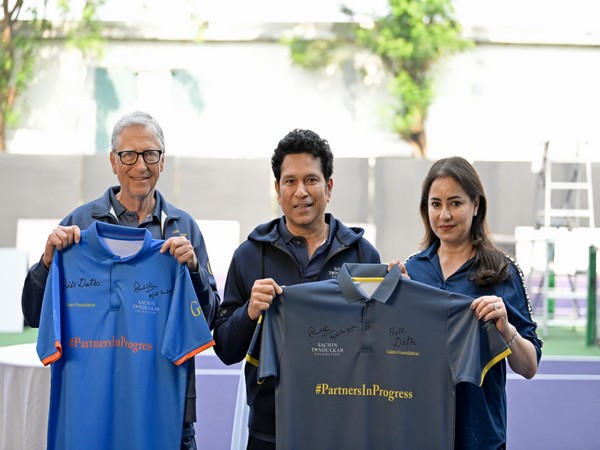 Bill Gates, Sachin Tendulkar, and Anjali Tendulkar (Photo/STF)