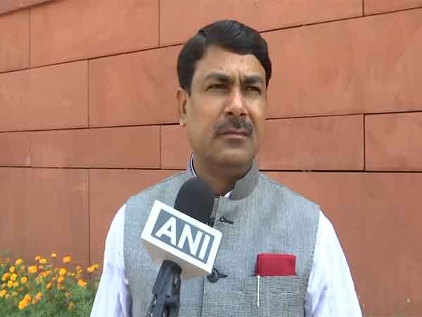 SP MP Anand Bhadauria (Photo/ANI) 