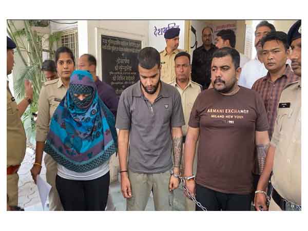 Accused in police custody (Photo/ANI)