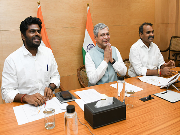 Tamil Nadu BJP Chief K Annamalai meets Union Minister Ashwini Vaishnaw (Photo/X @annamalai_k) 