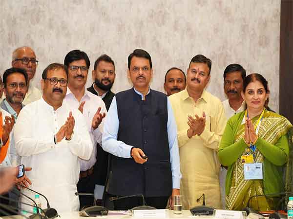 Grant of Rs 25 crore 44 lakh distributed in accounts of 560 cowsheds by Maharashtra CM Devendra Fadnavis (Photo/ANI) 