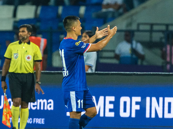 
    ISL: Semi-final berth at stake as Mumbai City FC look to further strong playoffs record against host
    