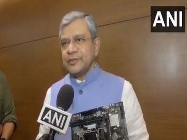 Union Minister for Electronics and Information Technology Ashwini Vaishnaw (Photo/ANI)