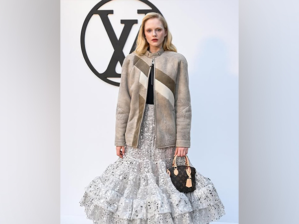 Actress Emma Laird (Image Source: Instagram/@emmalaird)