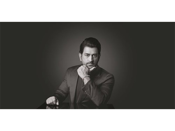 Men of Platinum MS Dhoni Signature Collection