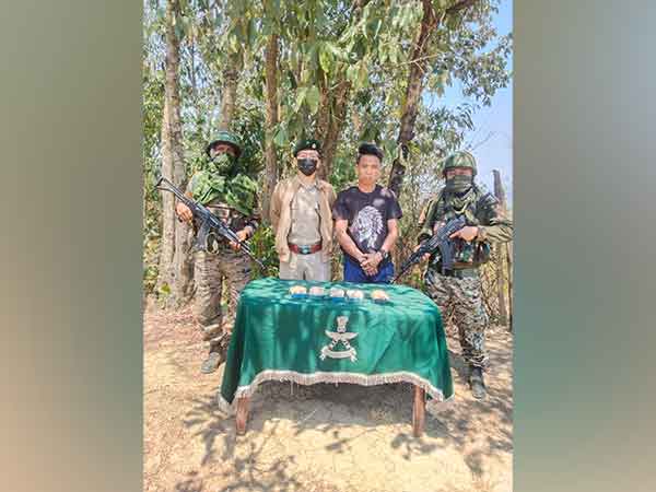Assam Rifles seizes heroin worth over Rs 39 lakh in Champhai (Photo/ANI)