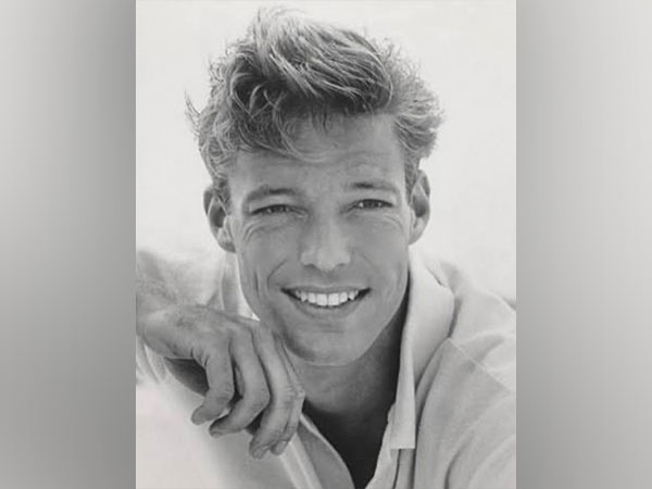 Richard Chamberlian (Image Source: Instagram/@realjaclynsmith)