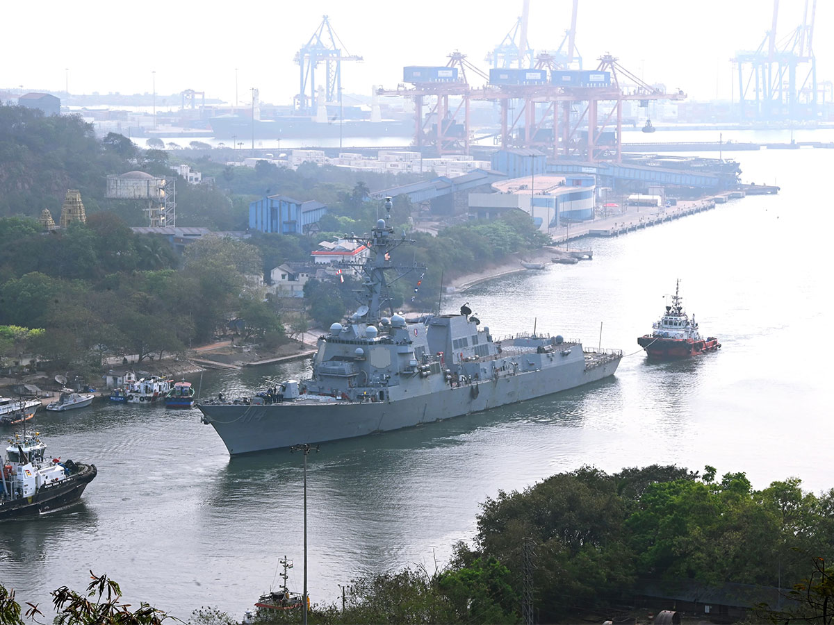 US Naval ships in Vishakhapatnam (Photo/ Indian Navy)