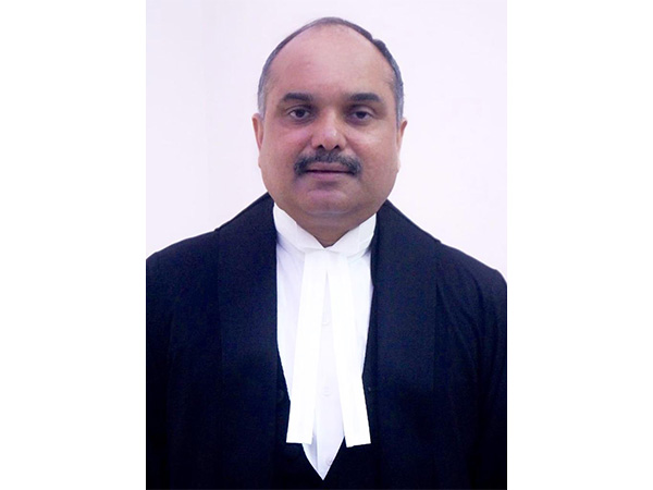 Justice Chandra Dhari Singh (Photo Credit: Delhi High Court Website)