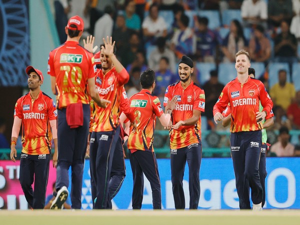 Arshdeep Singh celebrating with teammates. (Photo- IPL X/@IPL)