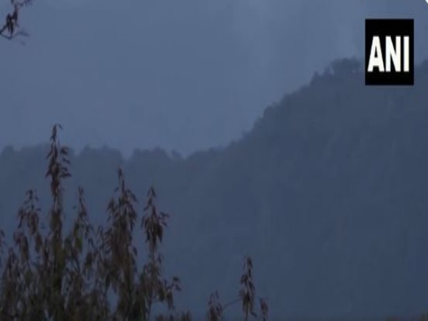 Pakistan Army violated the ceasefire by firing at the Indian side across LoC (Photo/ANI)