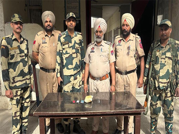 BSF, Punjab Police seize 492 grams of heroin near Amritsar (Photo/ANI)
