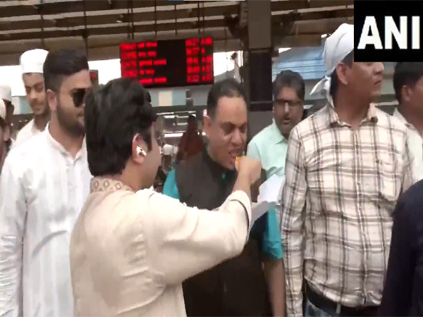 BJP Minority Morcha celebrates Waqf Amendment Bill (Photo/ANI)