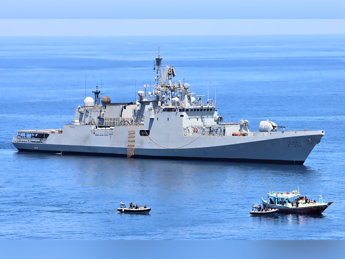 INS Tarkash seizing over 2500 kg narcotics (Photo/ Indian Navy)
