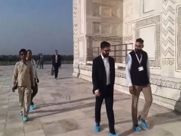 Chile President Gabriel Boric visits Taj Mahal (Photo/ANI)