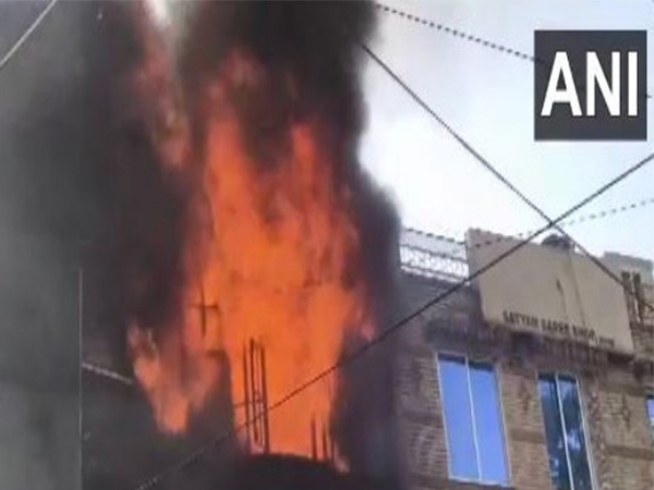 Fire breaks out in a clothes godown in Bhind (Photo/ANI)