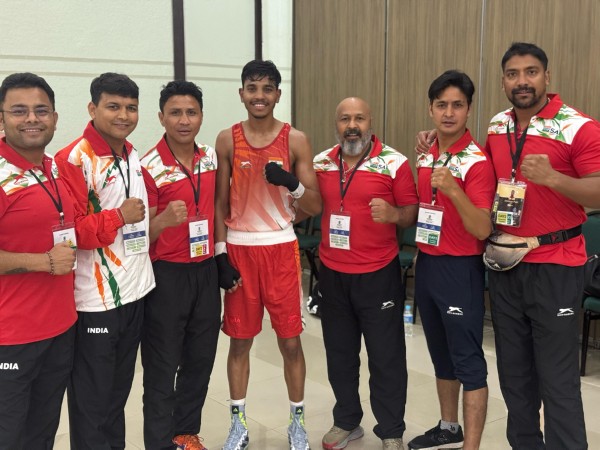 Indian boxer Manish Rathore (centre) after his bout (Image: BFI media)