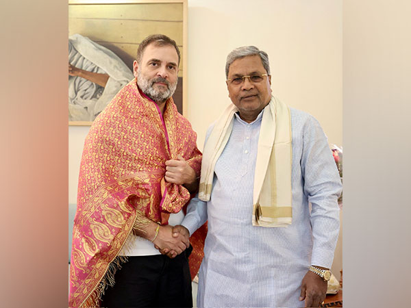 Karnataka CM Siddaramaiah with Congress leader and LoP in Lok Sabha Rahul Gandhi. (Photo/X)