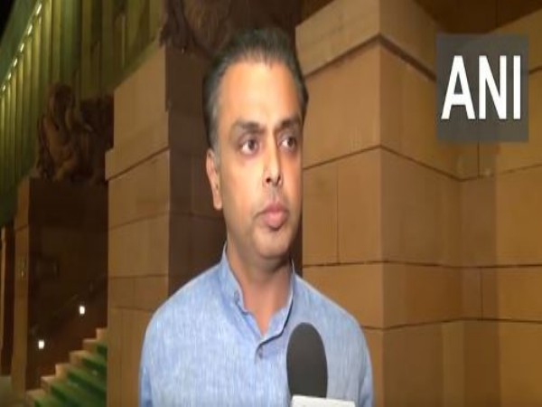 Shiv Sena MP Milind Deora (Photo/ANI)