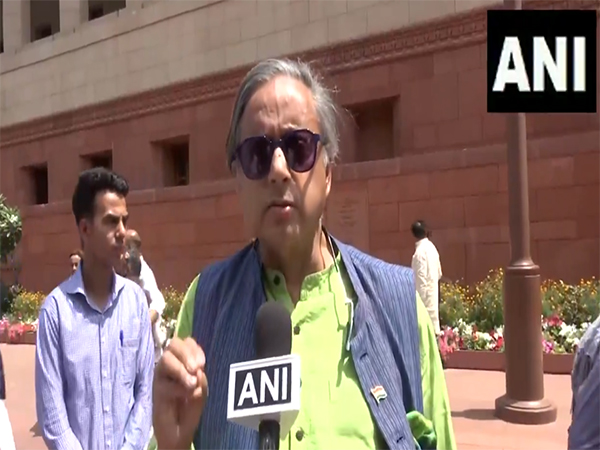 Congress leader Shashi Tharoor (Photo/ANI)