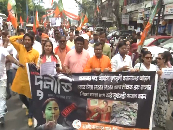 BJP unit of West Bengal hold a protest rally against TMC government in West Bengal over recruitment on Friday. (Photo/ANI)