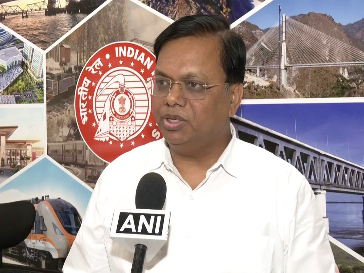  Dilip Kumar, Executive Director of the Railway Board (Photo/ANI)