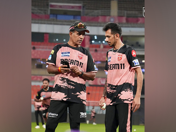 Punjab Kings spin bowling coach Sunil Joshi and leg-spinner Yuzvendra Chahal (Photo: PBKS)