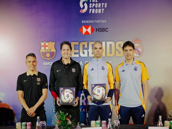 L to R - Javier Saviola, Jose Edmilson of FC Barcelona Legends and Pepe, Fernando Moriente from Real Madrid Legends (Photo: The Sports Front)
