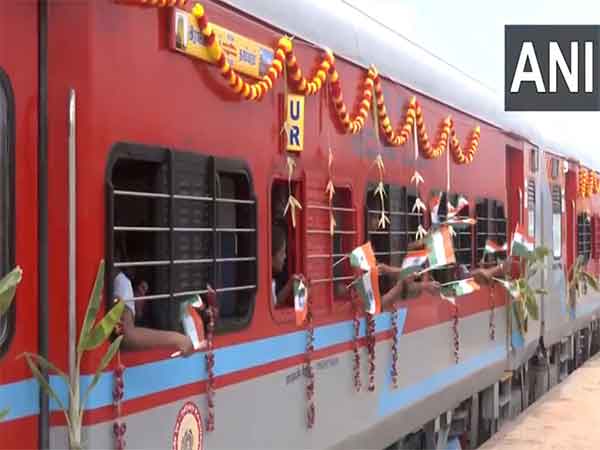 Tambaram to Rameswaram Train at Mandapam Railway Station (Photo/ANI)