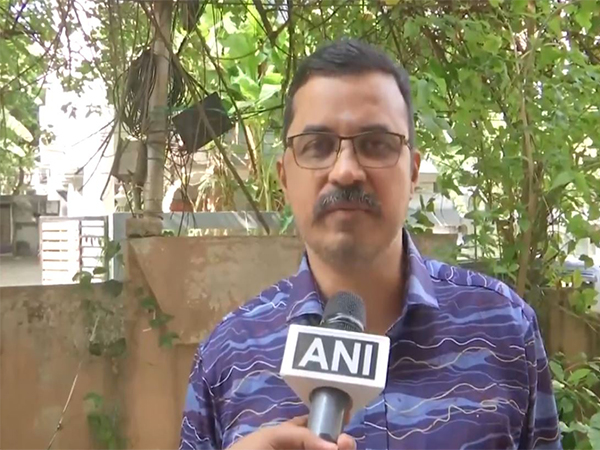 AIADMK National Spokesperson Kovai Sathyan (Photo/ANI) AIADMK National Spokesperson Kovai Sathyan (Photo/ANI)