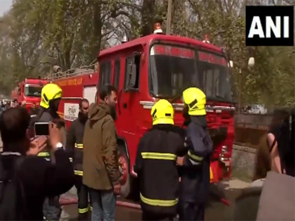 Fire breaks out in hut of estate department in Srinagar (Photo/ANI)