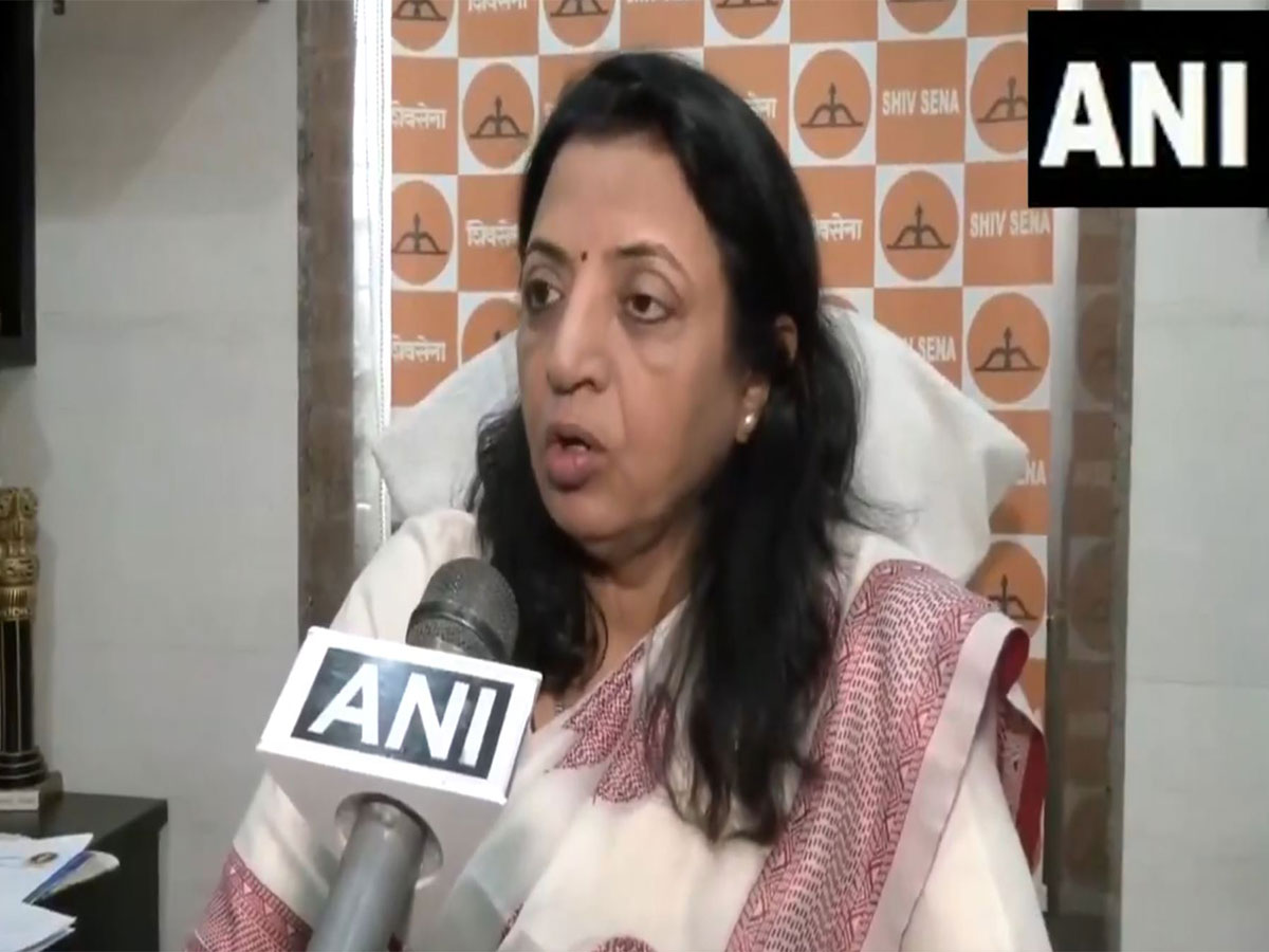Shiv Sena leader Manisha Kayande (Photo/ANI)