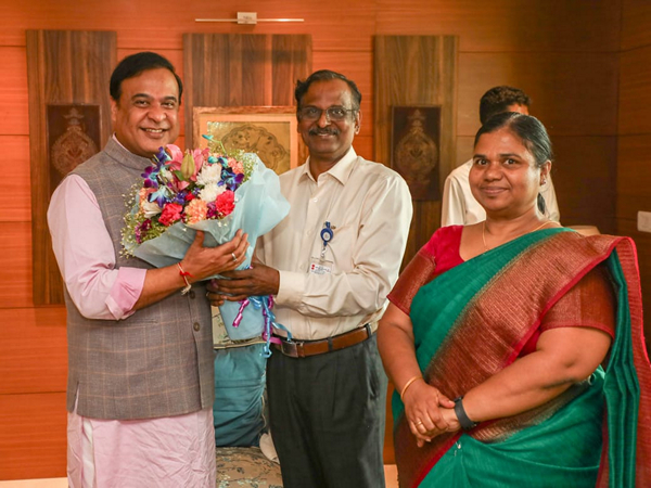 Assam CM Himanta Biswa Sarma meets ISRO chairman (Photo: @CMOfficeAssam/X) 