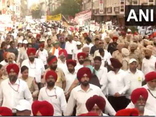 Punjab Governor Gulab Chand Kataria holds 'padyatra' against drugs in Amritsar (Photo/ANI)