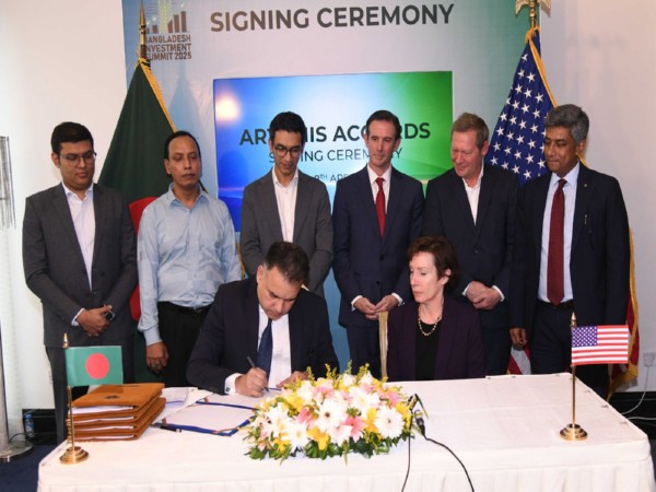 Signing ceremony in Dhaka (Image: X@ChiefAdviserGoB)