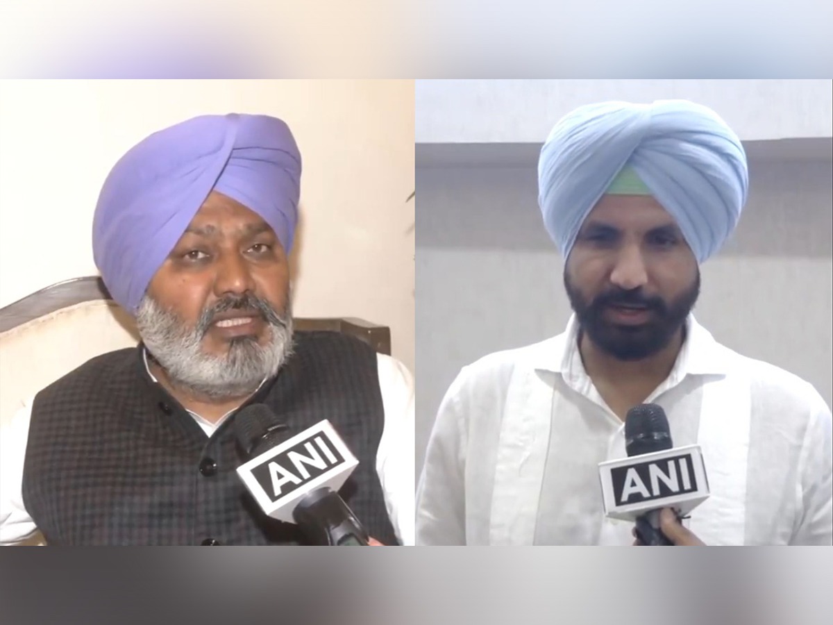 Punjab Minister Harpal Cheema (L), Punjab Congress President Amarinder Singh Raja (R) (Photo/ANI)